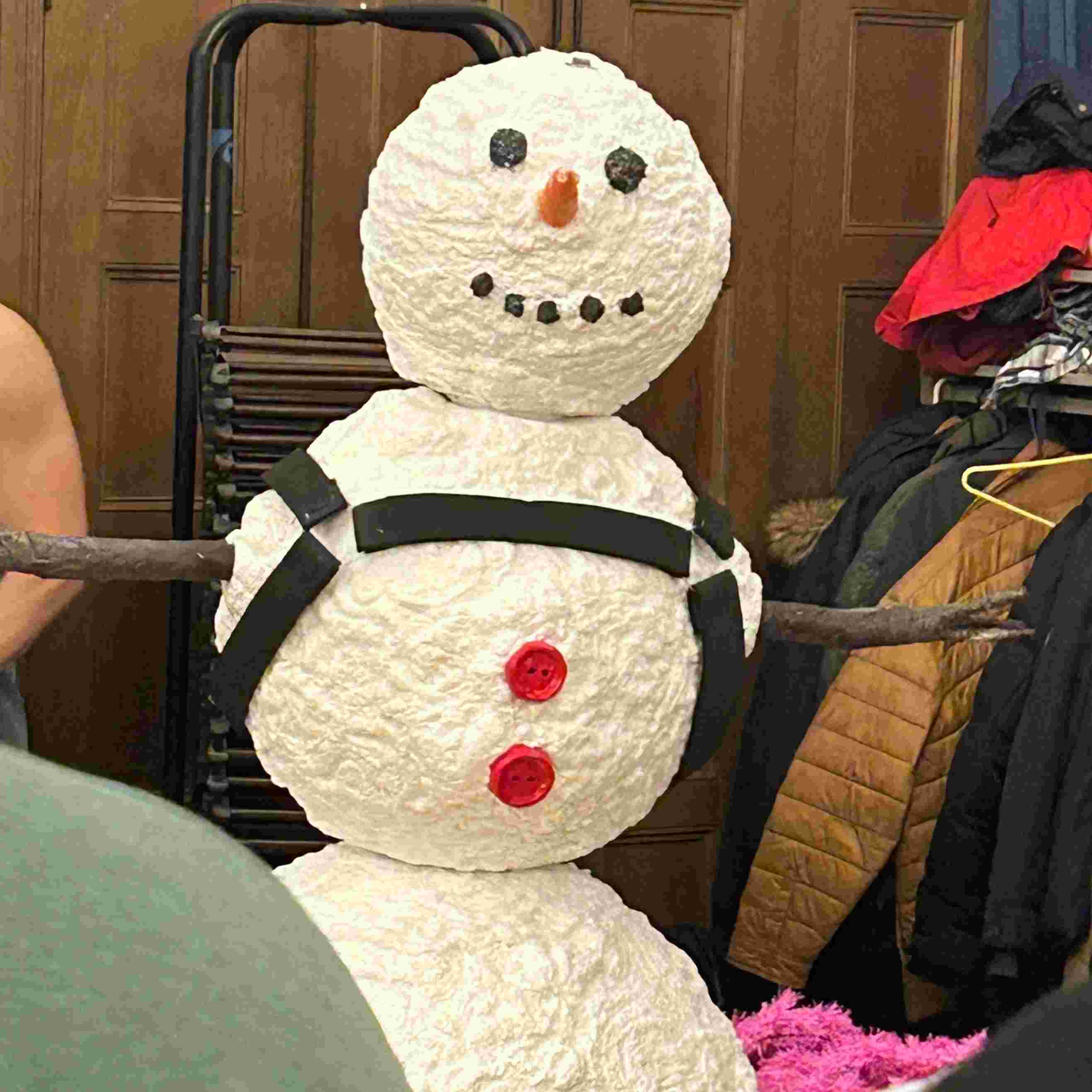 http://brainwashed.com/podcast/userpics/jon-snowman_harness.jpg