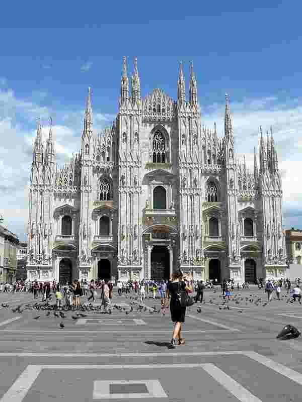 http://www.dolcewelle.com/pic/duomo.jpg
