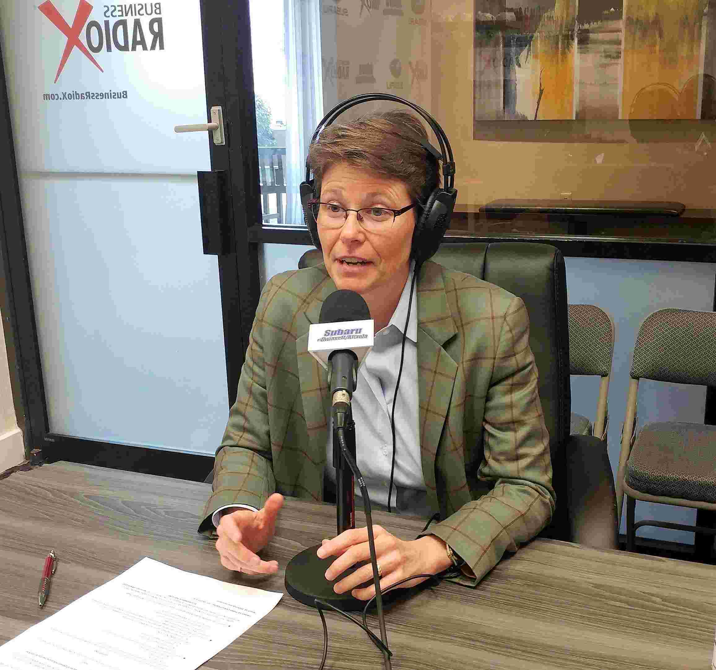 https://businessradiox.com/wp-content/uploads/2019/03/VictoriaonSeniorSaluteRadio.jpg