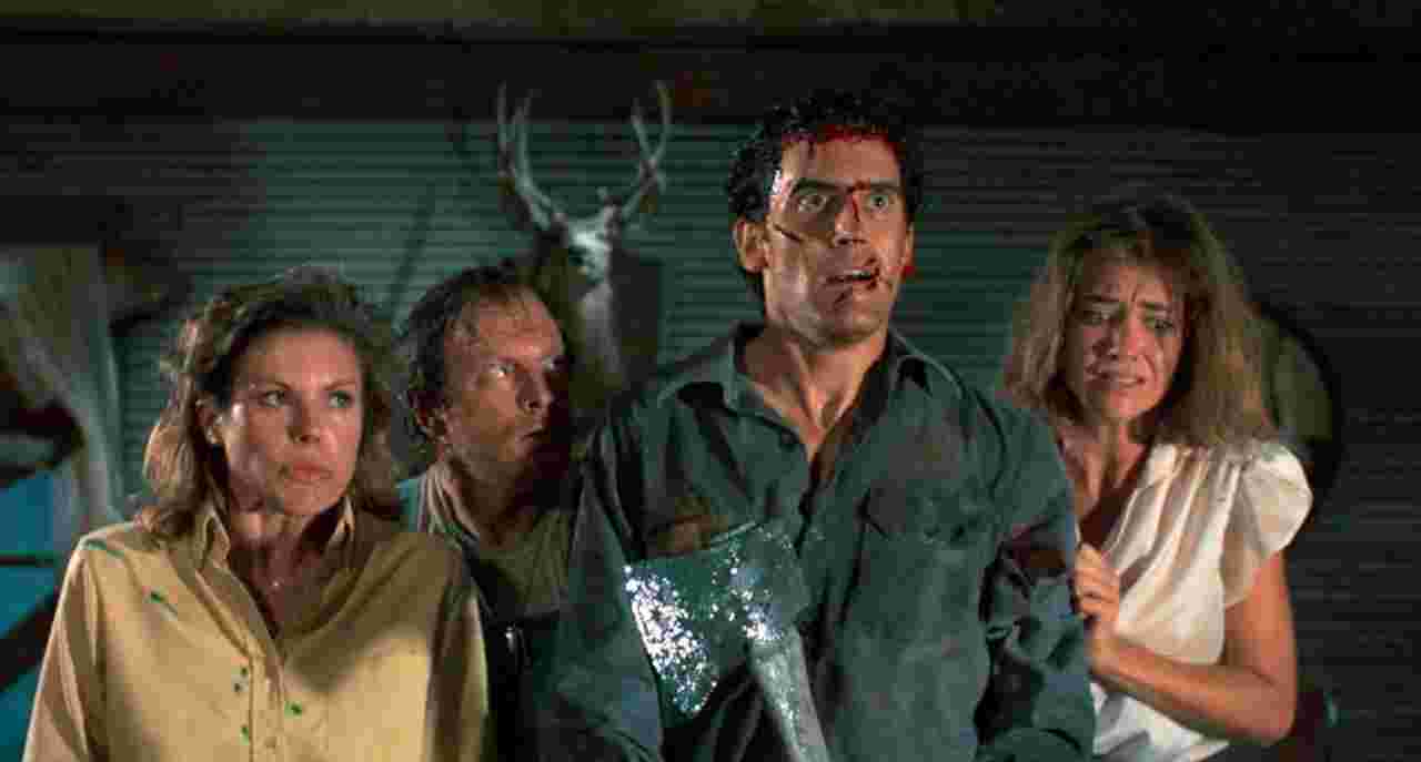 https://chainsawhorror.com/wp-content/uploads/sites/13/2025/09/evil-dead-2-still.jpg