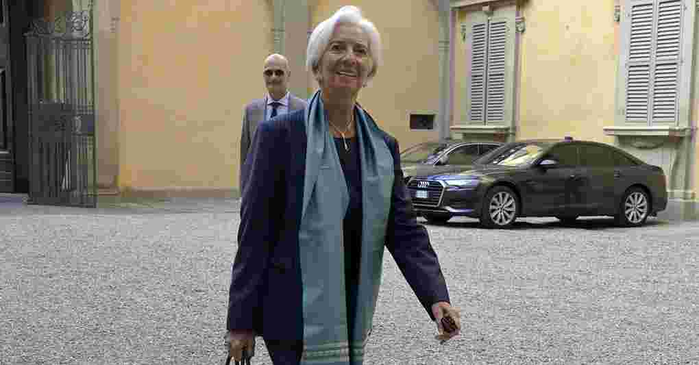 https://i2.res.24o.it/radio24/assets/img/Radio24/_Immagini/2025/10/ansa-291025-lagarde.jpg