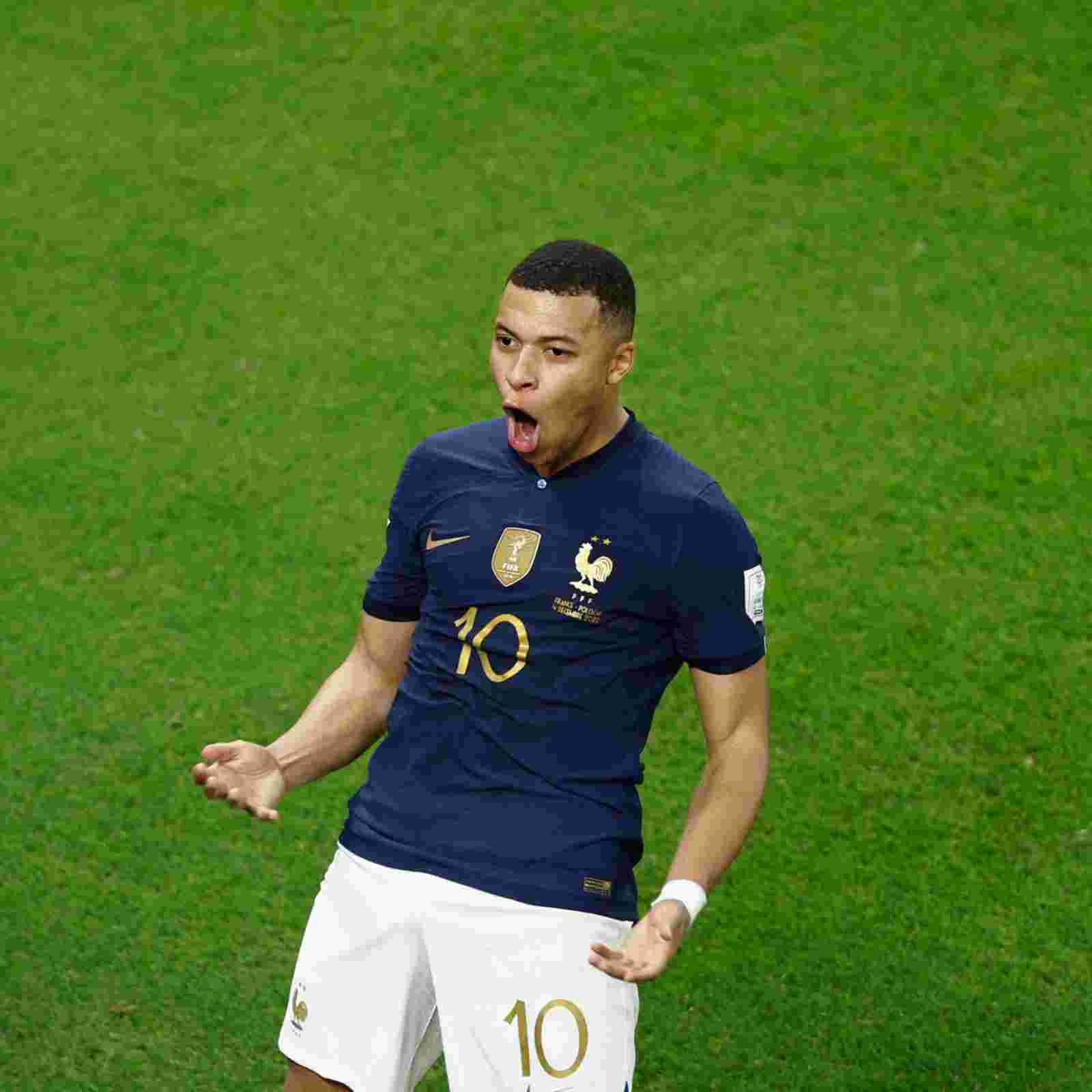 https://img.rtve.es/imagenes/mbappe-kane-neymar-japon-corea-brasil/1670192581601.jpg