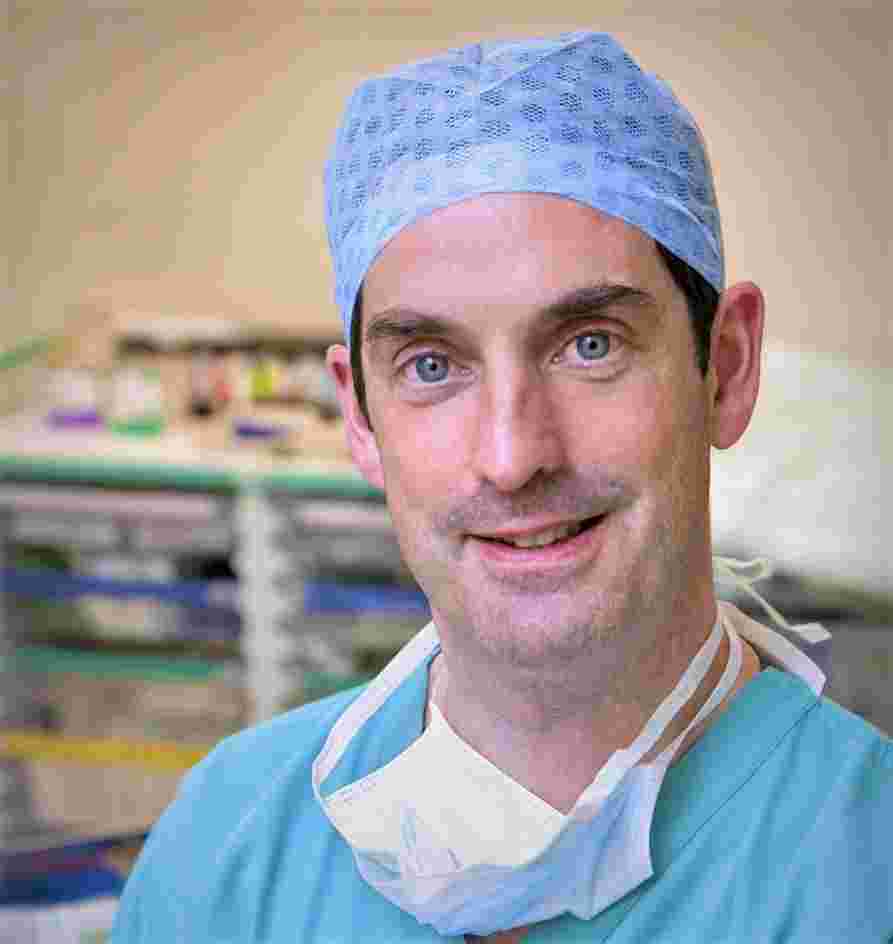 https://pbcdn1.podbean.com/imglogo/ep-logo/pbblog5202590/Keith_Martin_in_scrubs.jpg