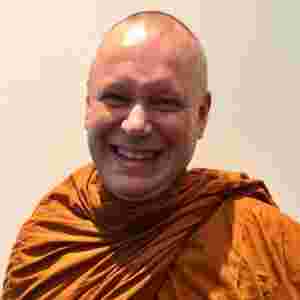 https://pbcdn1.podbean.com/imglogo/ep-logo/pbblog791843/Ajahn_Brahmali_300x300.jpg