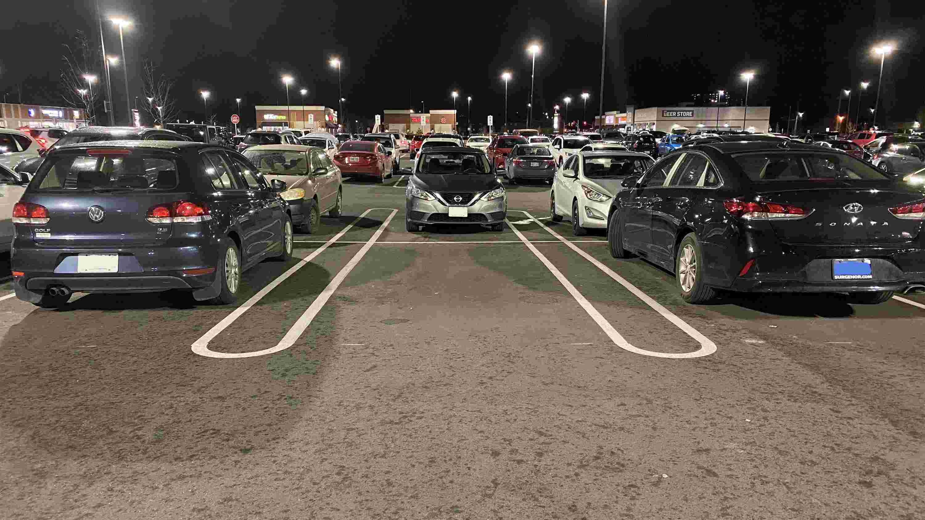 https://static.libsyn.com/p/assets/7/6/0/8/7608f592ccea0fae/Costcos_extra-wide_parking_stalls.jpg