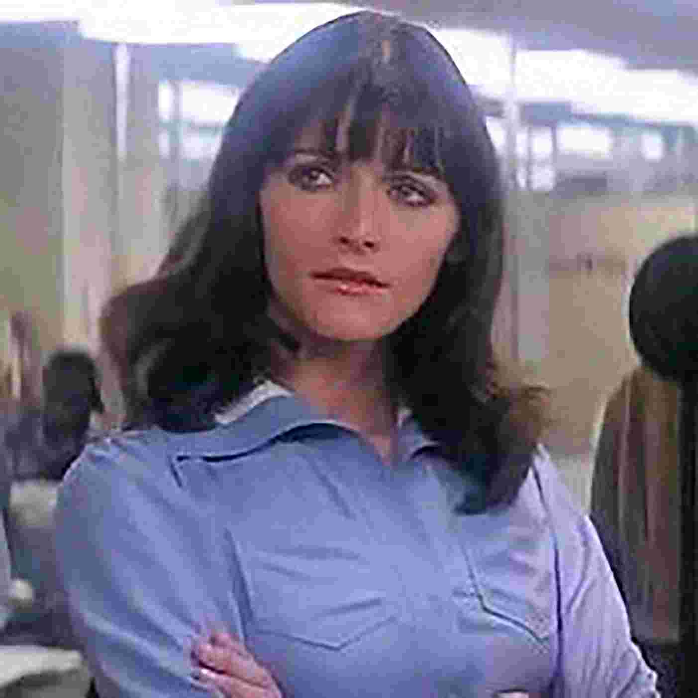 https://static.libsyn.com/p/assets/c/c/0/1/cc0176cc4bd2ce5e16c3140a3186d450/Margot_Kidder.jpeg