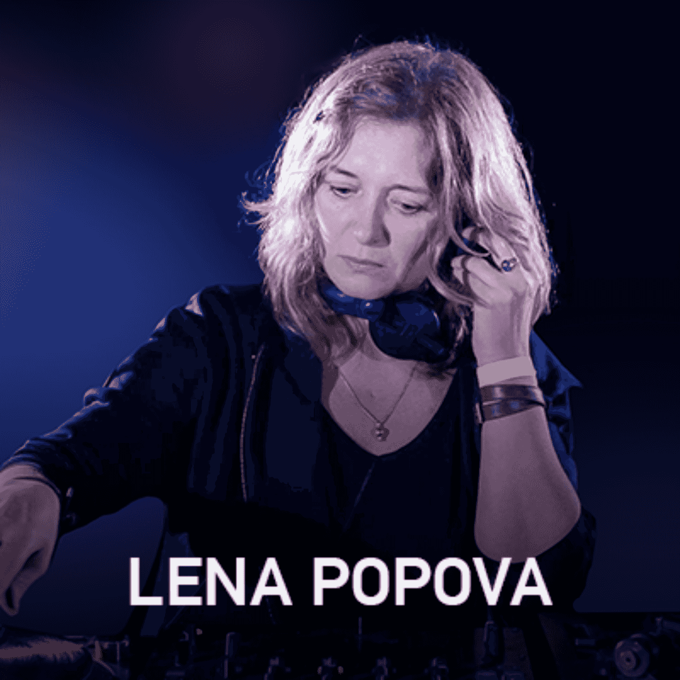 https://www.radiorecord.ru/upload/iblock/eb5/Lena%20Popova.png