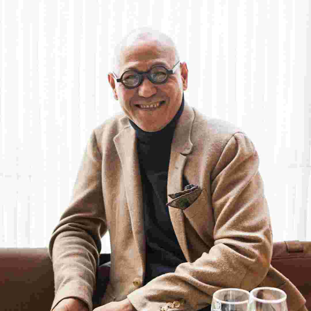 https://www.sleepermagazine.com/wp-content/uploads/2021/05/Tony-Chi-Speaker-Image.jpg