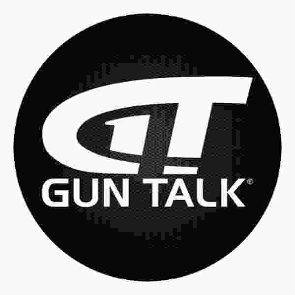 https://is1-ssl.mzstatic.com/image/thumb/Podcasts221/v4/20/63/c3/2063c39e-5470-b901-1545-2841a0f16b79/mza_4993951204549813031.jpg/600x600bb.jpg