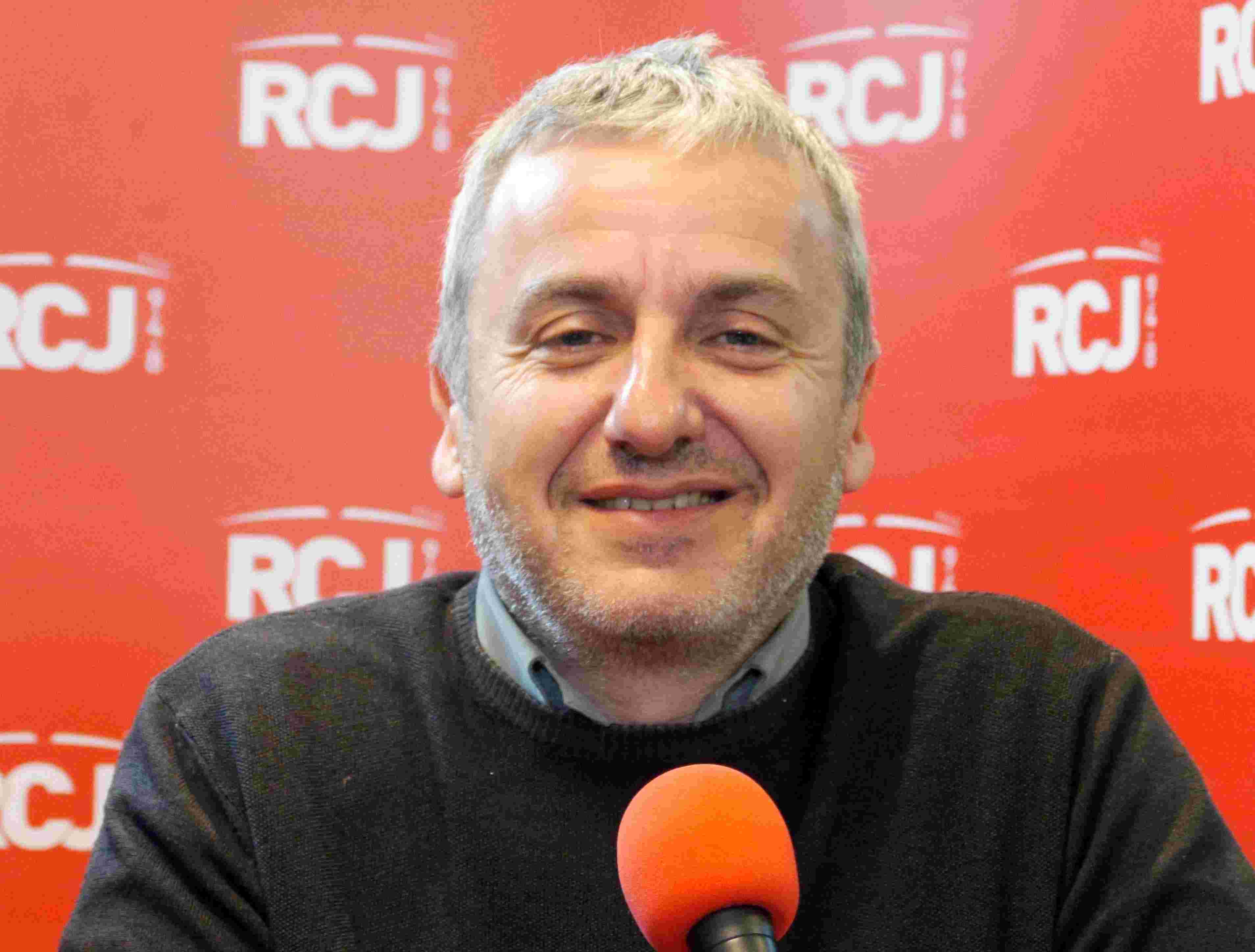 https://radiorcj.info/wp-content/uploads/2017/02/GILLES_ROZIER.jpg